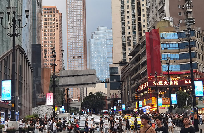 LED燈桿屏,LED廣告機