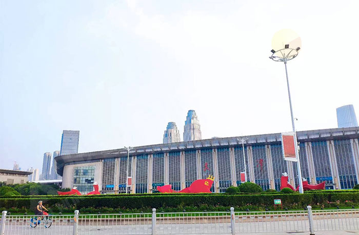 農文旅基礎設施燈桿廣告屏建設模式