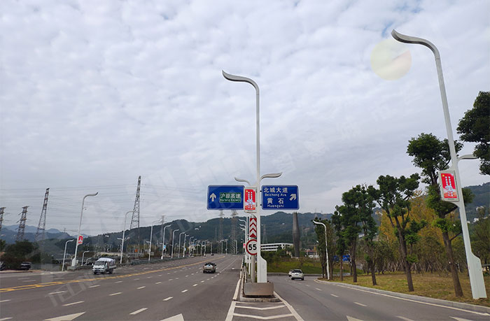 led燈桿屏|智慧燈桿屏|led廣告機|智慧路燈屏|戶外LED廣告機|燈桿屏|智慧燈桿|智慧路燈